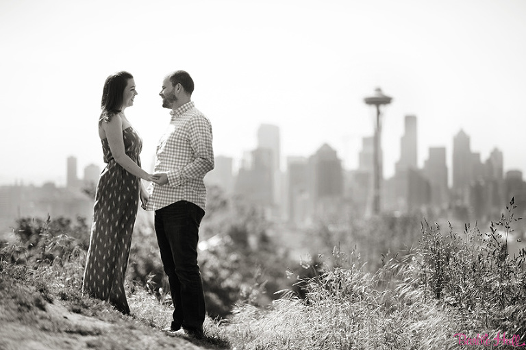 engagement portraits with Space Needle in background