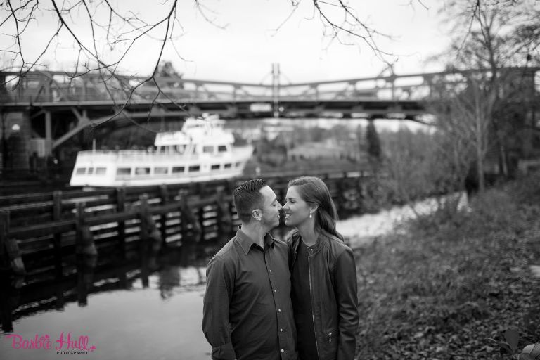 EngagementPortrait_underthebridge_FremontBridge_Washington